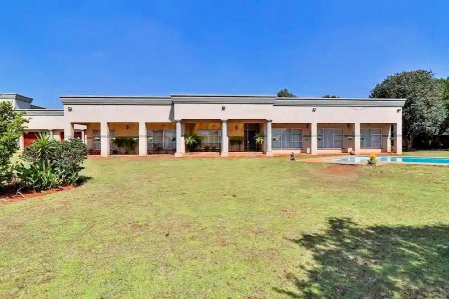 4 Bedroom Property for Sale in Tedderfield A H Gauteng