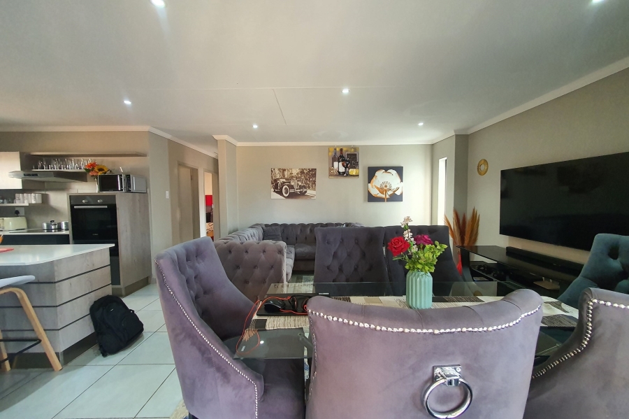 3 Bedroom Property for Sale in Lion Pride Gauteng