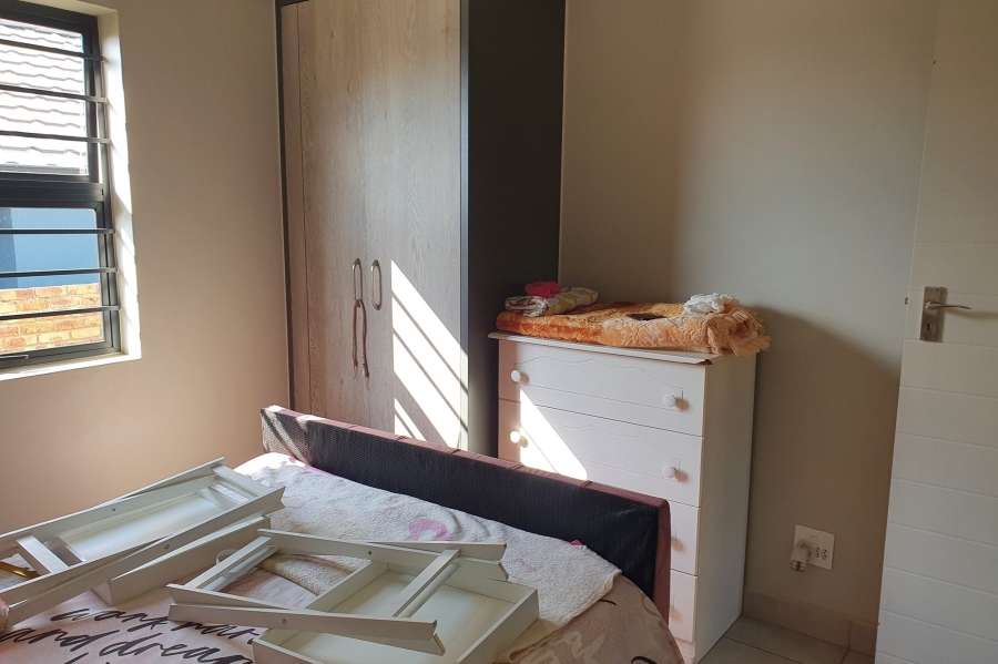 3 Bedroom Property for Sale in Lion Pride Gauteng