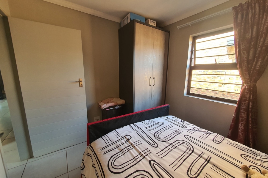 3 Bedroom Property for Sale in Lion Pride Gauteng