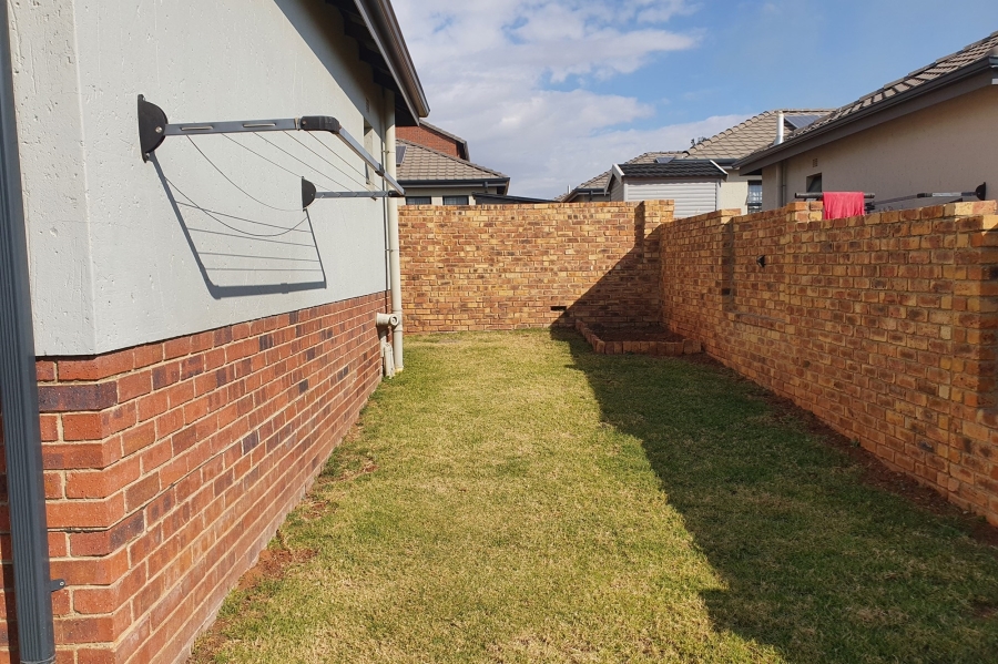 3 Bedroom Property for Sale in Lion Pride Gauteng