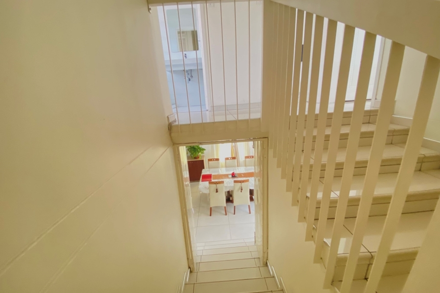 To Let 1 Bedroom Property for Rent in Ridgeway Gauteng