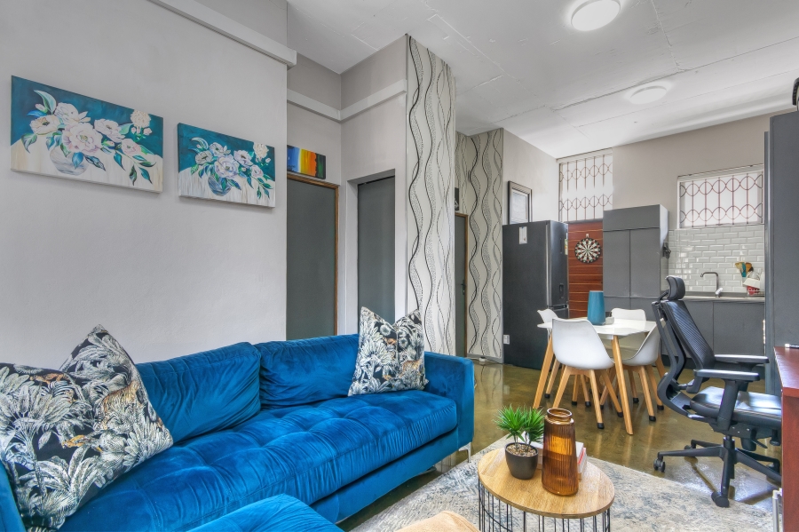1 Bedroom Property for Sale in Victoria Gauteng