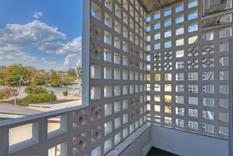 1 Bedroom Property for Sale in Victoria Gauteng