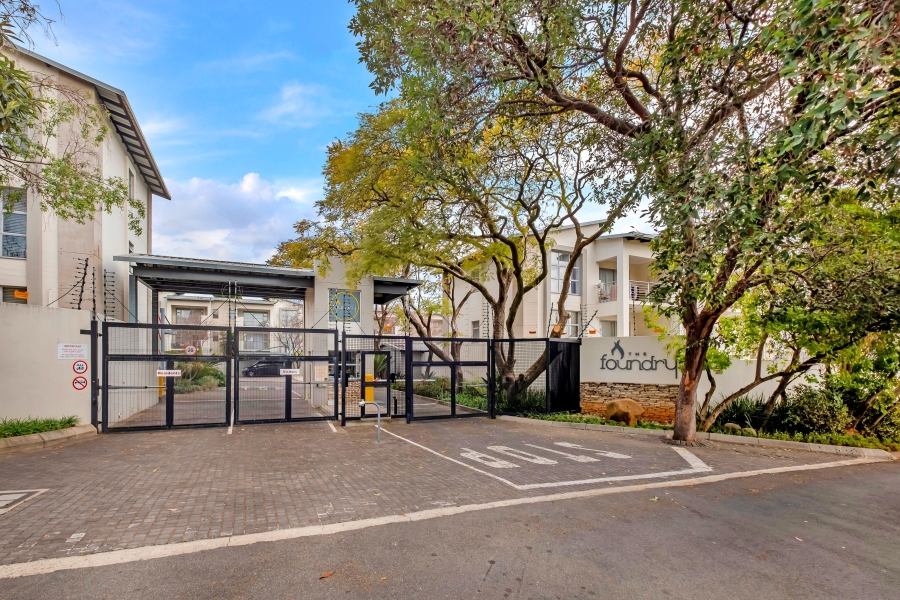 2 Bedroom Property for Sale in Wendywood Gauteng