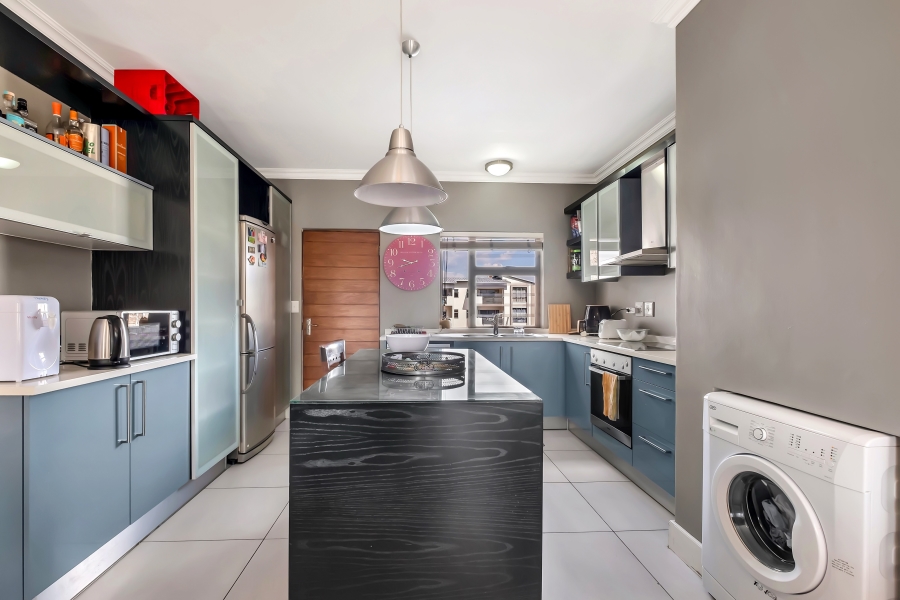 2 Bedroom Property for Sale in Wendywood Gauteng