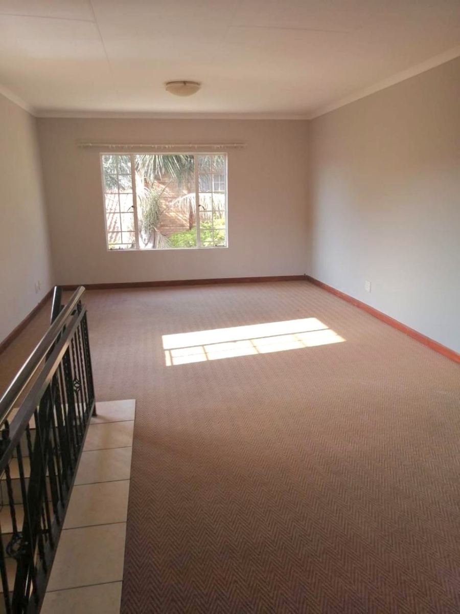 3 Bedroom Property for Sale in Six Fountains Residential Estate Gauteng