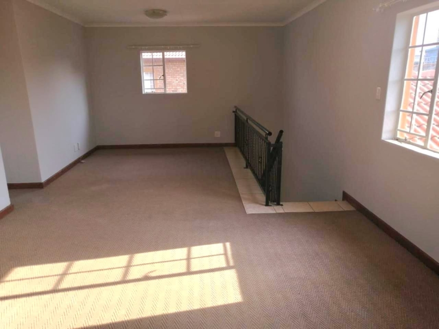 3 Bedroom Property for Sale in Six Fountains Residential Estate Gauteng