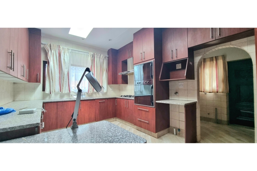 To Let 3 Bedroom Property for Rent in Bassonia Gauteng