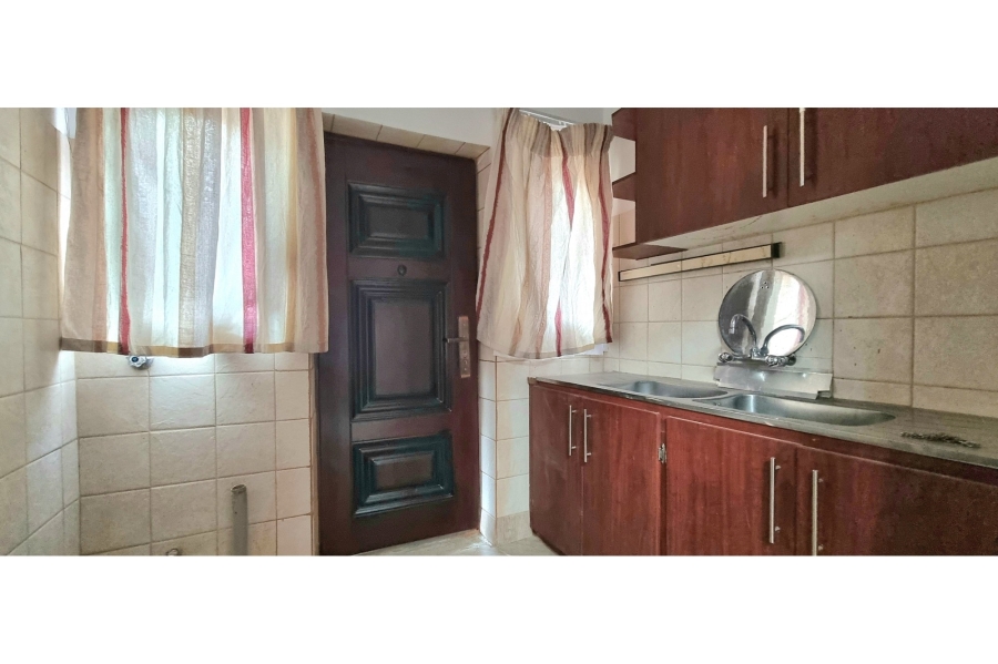 To Let 3 Bedroom Property for Rent in Bassonia Gauteng