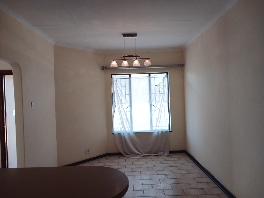 To Let 1 Bedroom Property for Rent in Bloubosrand Gauteng