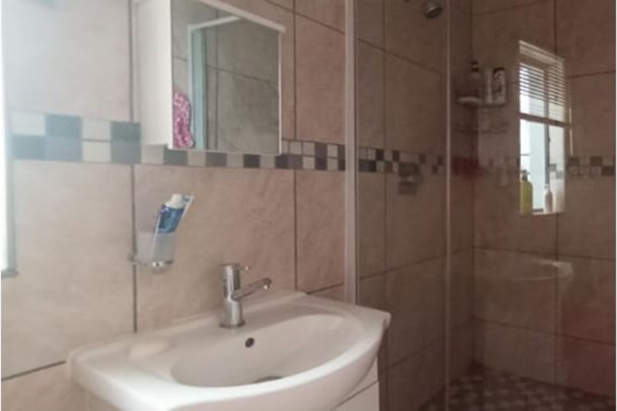4 Bedroom Property for Sale in Northcliff Gauteng