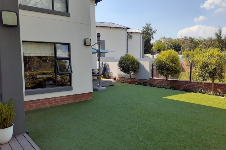 3 Bedroom Property for Sale in Fourways Gauteng