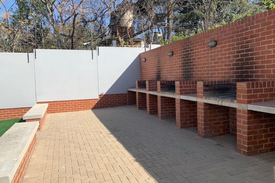 1 Bedroom Property for Sale in Rivonia Gauteng