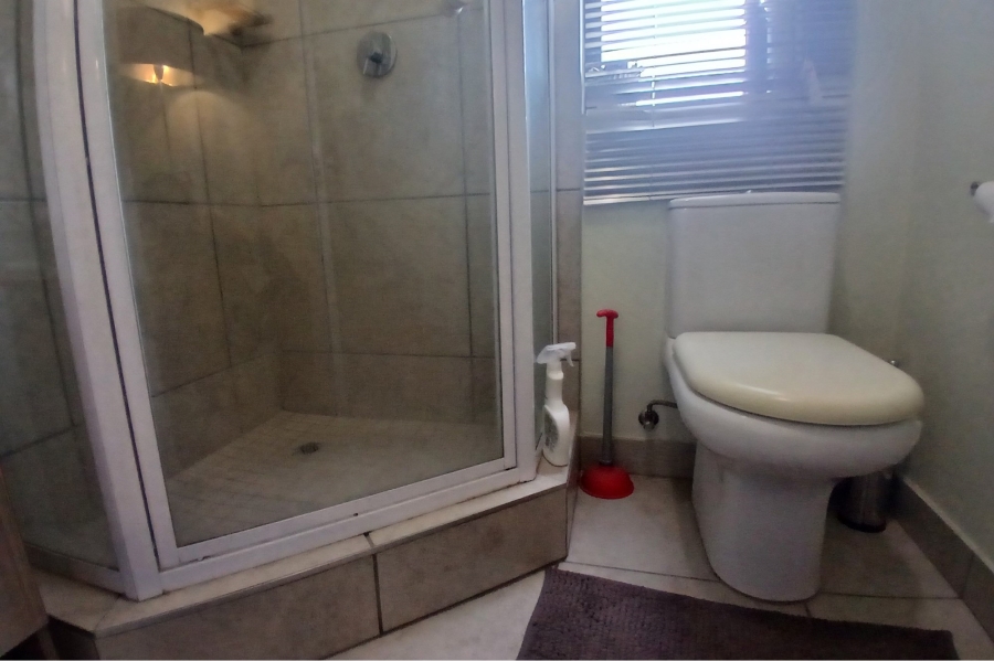 1 Bedroom Property for Sale in Rivonia Gauteng