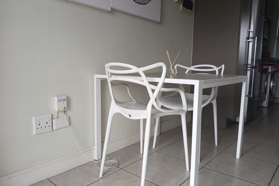 1 Bedroom Property for Sale in Rivonia Gauteng