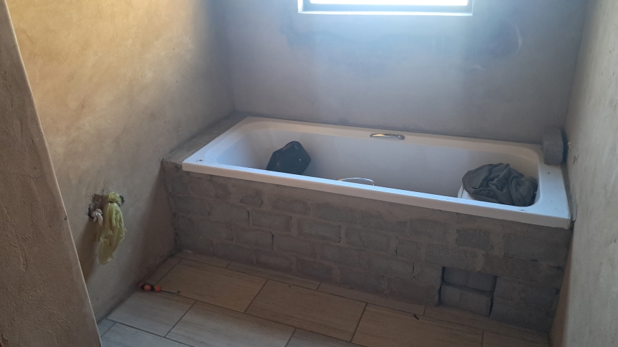 3 Bedroom Property for Sale in Leeuwfontein Gauteng
