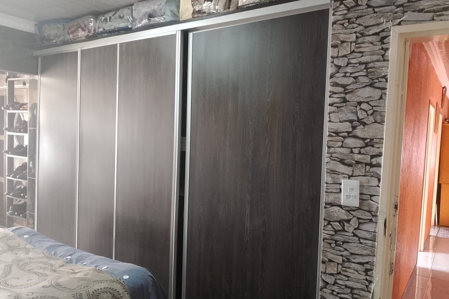3 Bedroom Property for Sale in Lenasia Gauteng