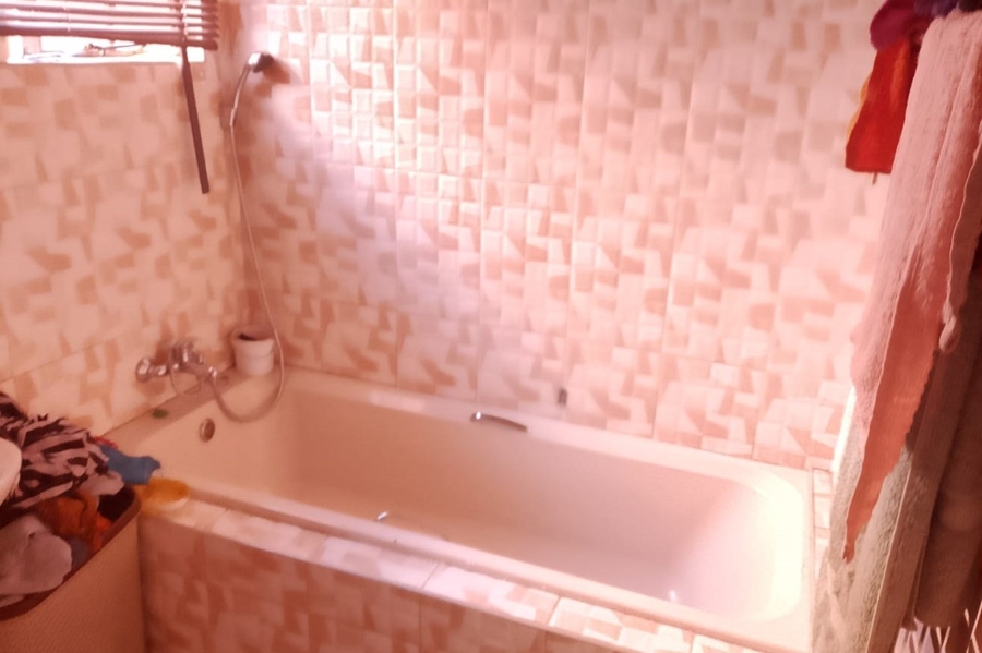 3 Bedroom Property for Sale in Lenasia Gauteng