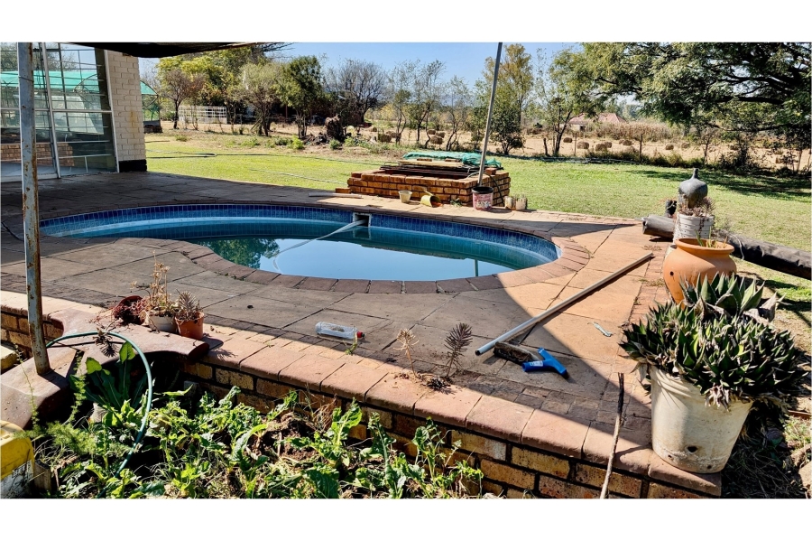 0 Bedroom Property for Sale in Kameeldrift West Gauteng