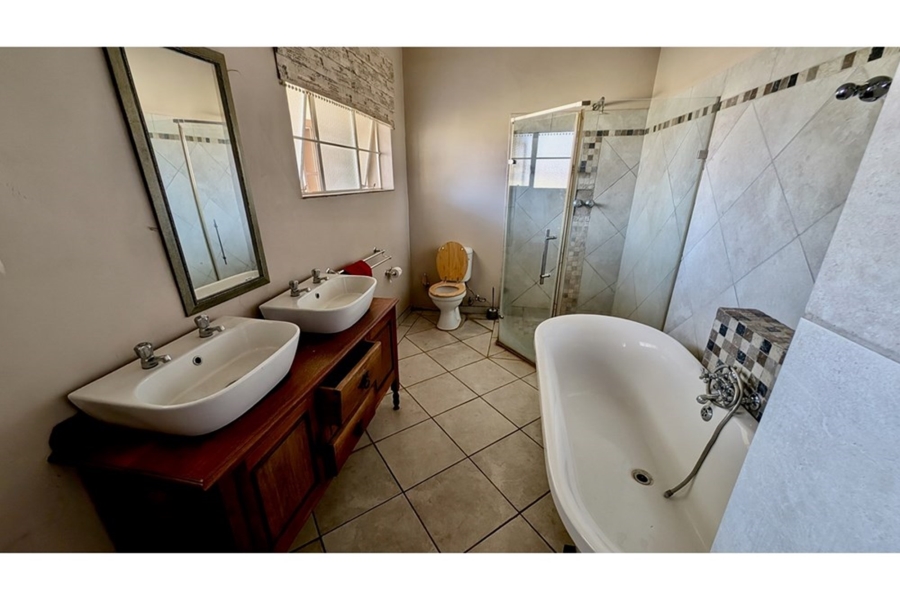 0 Bedroom Property for Sale in Kameeldrift West Gauteng