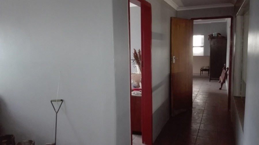 Commercial Property for Sale in Aureus Gauteng