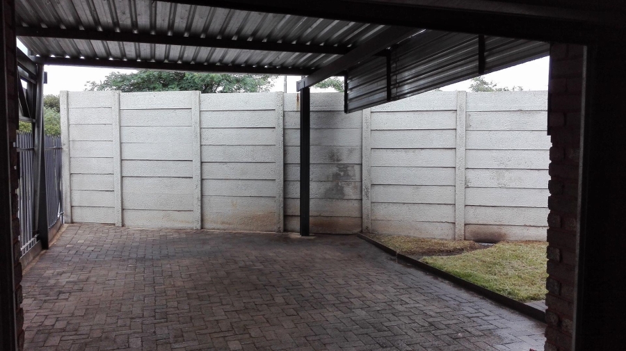 Commercial Property for Sale in Aureus Gauteng