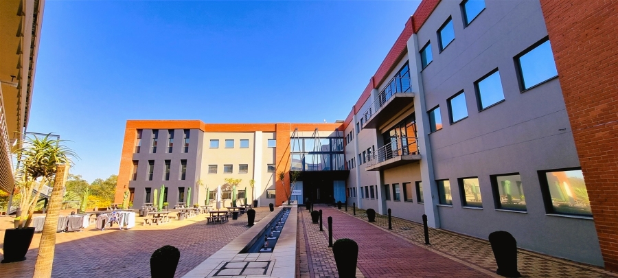 To Let commercial Property for Rent in Woodmead Gauteng
