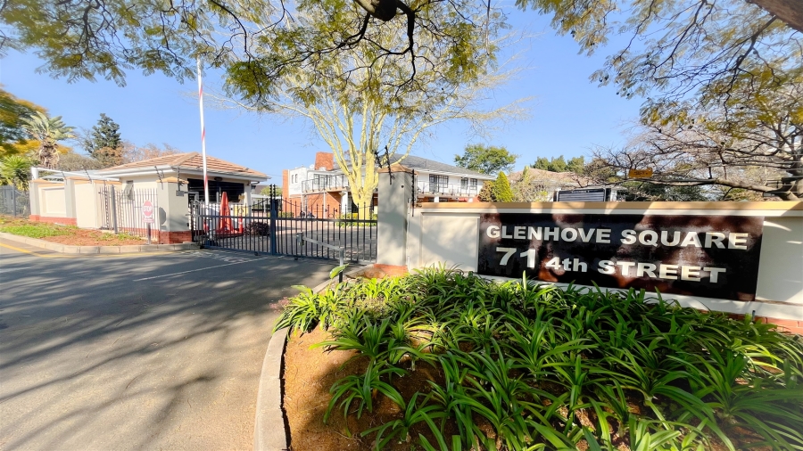 To Let commercial Property for Rent in Houghton Estate Gauteng