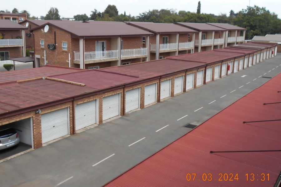 1 Bedroom Property for Sale in Brentwood Park Gauteng