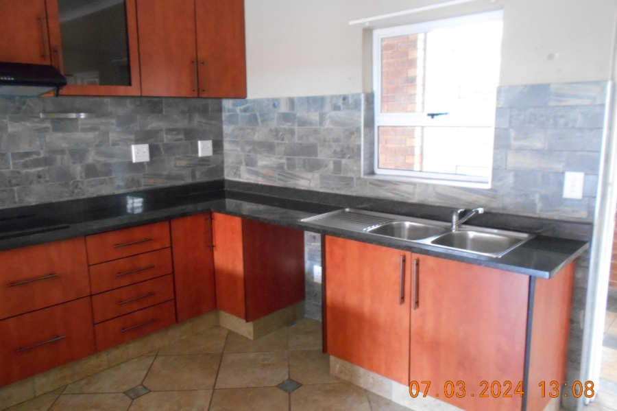 1 Bedroom Property for Sale in Brentwood Park Gauteng
