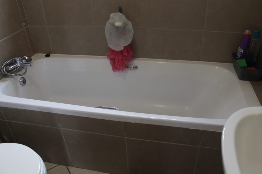 2 Bedroom Property for Sale in Sagewood Gauteng