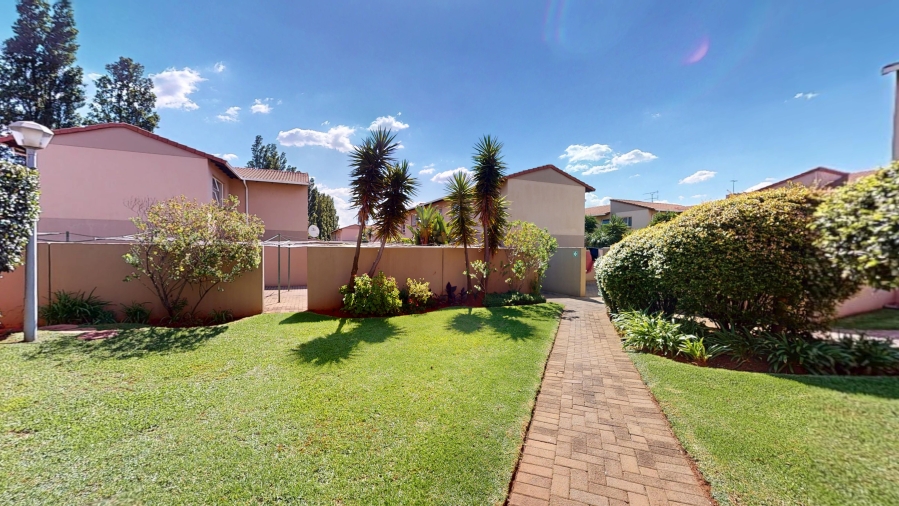 1 Bedroom Property for Sale in Witfield Gauteng