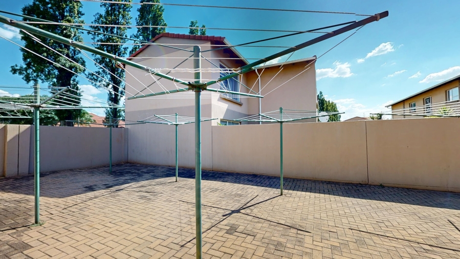 1 Bedroom Property for Sale in Witfield Gauteng