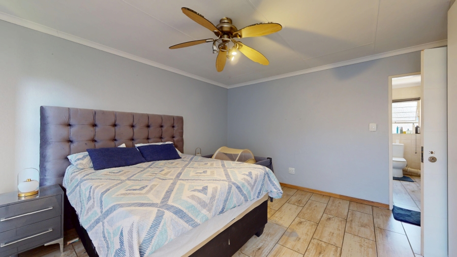 1 Bedroom Property for Sale in Witfield Gauteng