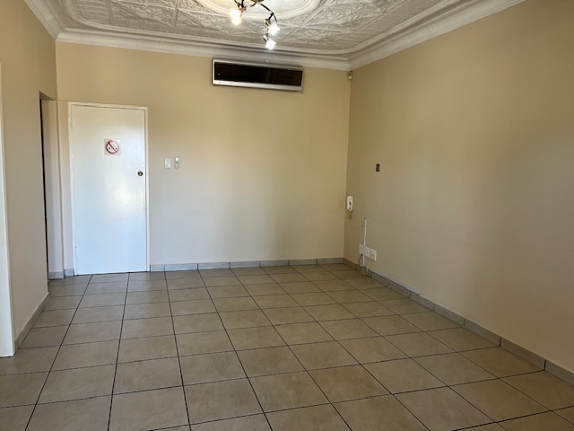 5 Bedroom Property for Sale in Edenvale Central Gauteng