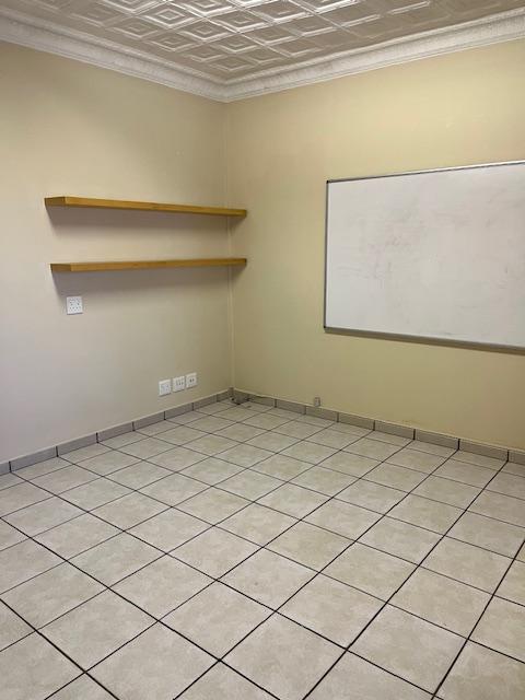 5 Bedroom Property for Sale in Edenvale Central Gauteng