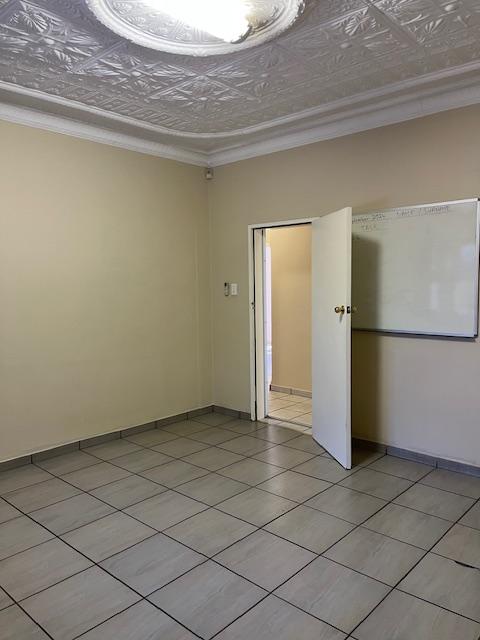 5 Bedroom Property for Sale in Edenvale Central Gauteng