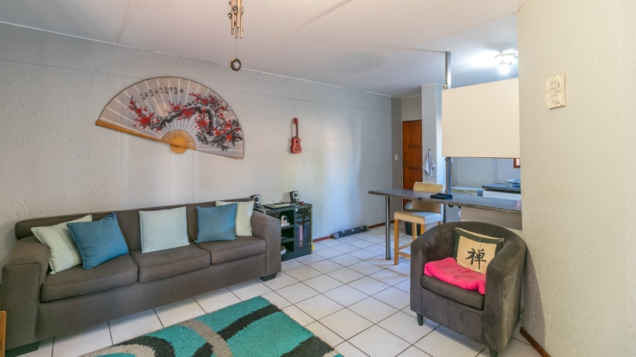 2 Bedroom Property for Sale in Bromhof Gauteng