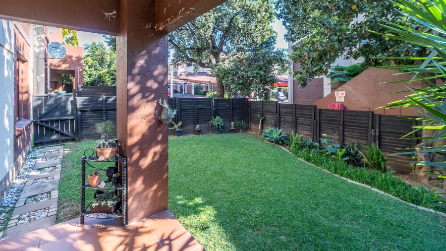 2 Bedroom Property for Sale in Bromhof Gauteng
