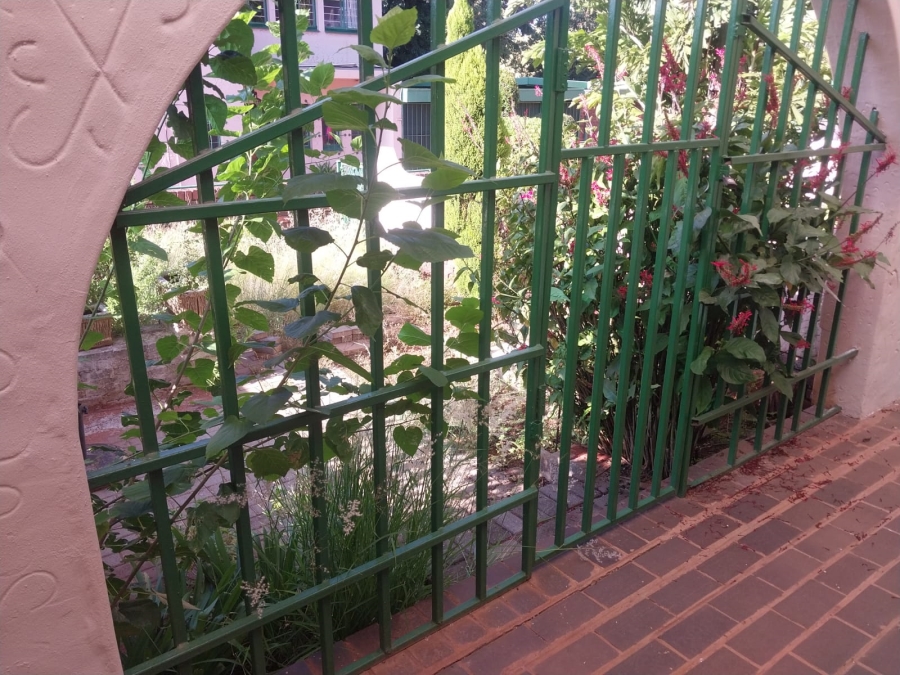 3 Bedroom Property for Sale in Sinoville Gauteng