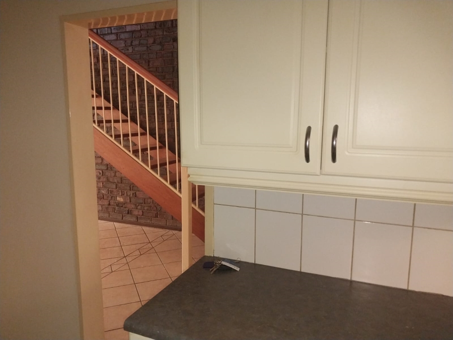 3 Bedroom Property for Sale in Sinoville Gauteng