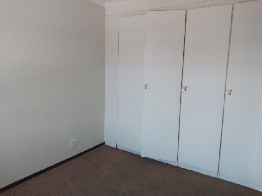 3 Bedroom Property for Sale in Sinoville Gauteng