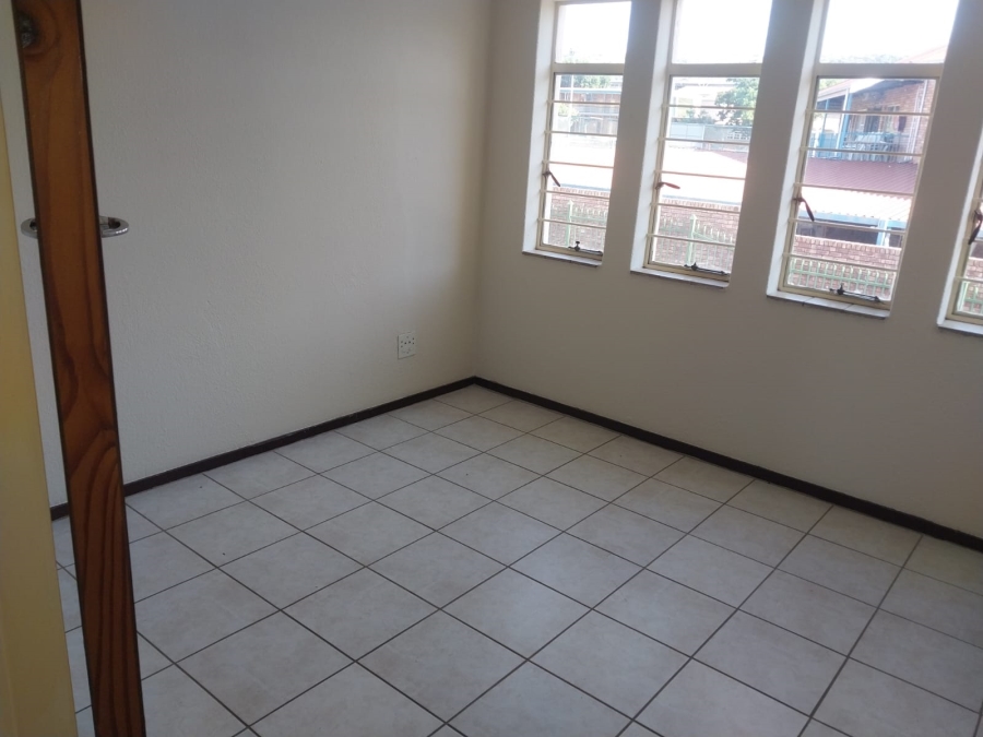 3 Bedroom Property for Sale in Sinoville Gauteng