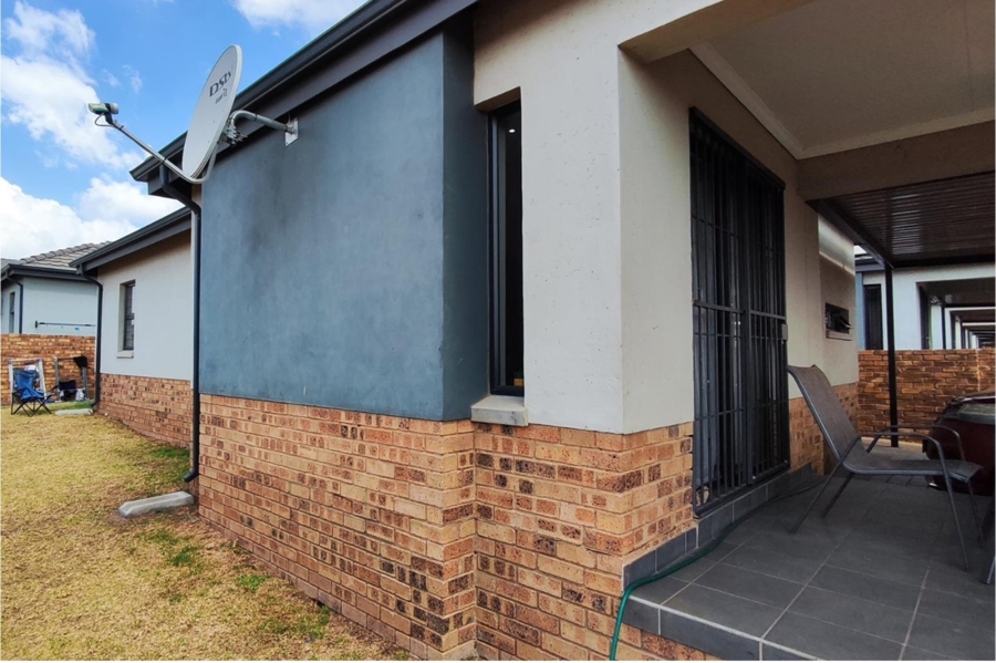 3 Bedroom Property for Sale in Lion Pride Gauteng