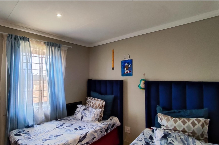 3 Bedroom Property for Sale in Lion Pride Gauteng