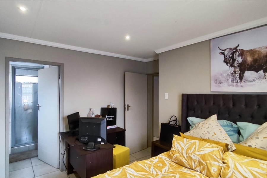3 Bedroom Property for Sale in Lion Pride Gauteng