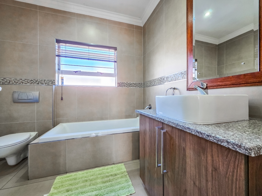 4 Bedroom Property for Sale in Lynnwood Gauteng