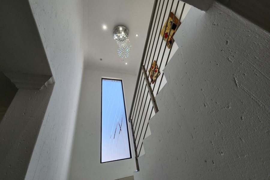 To Let 3 Bedroom Property for Rent in Helderwyk Gauteng