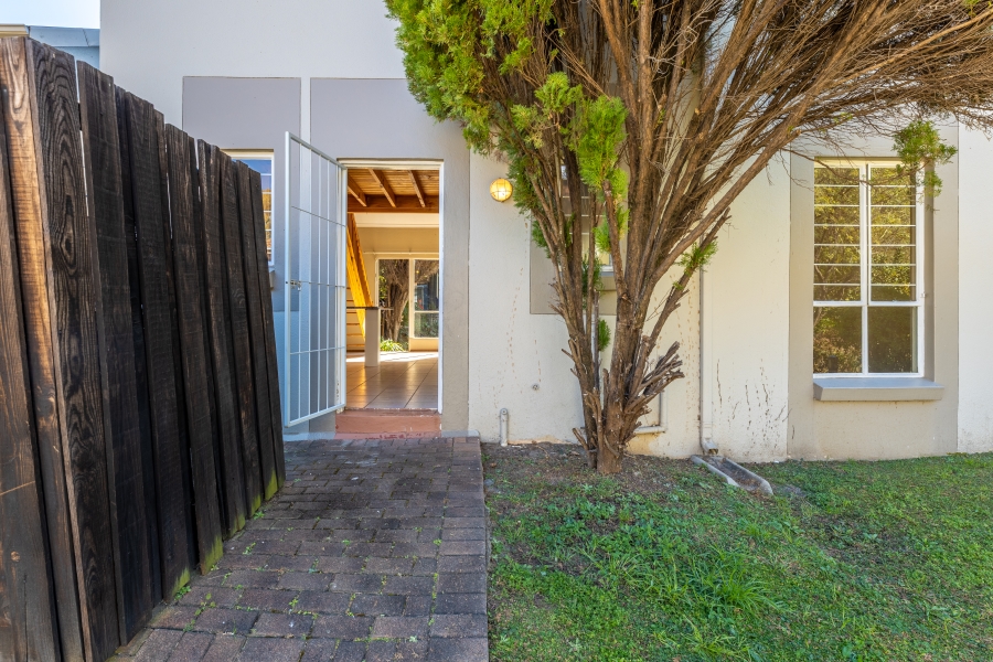 2 Bedroom Property for Sale in Douglasdale Gauteng